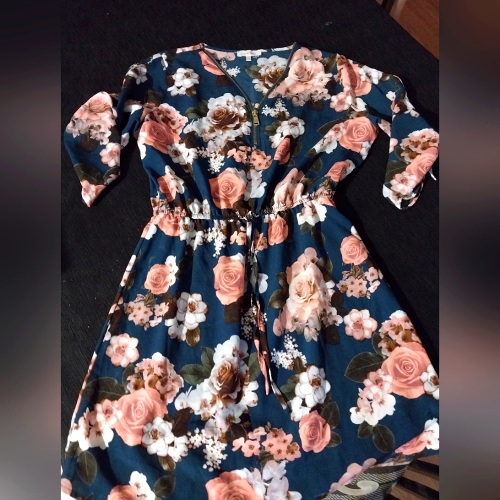 Beautiful dress/tunic size small